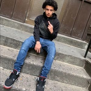 Meet your Posher, Isaac